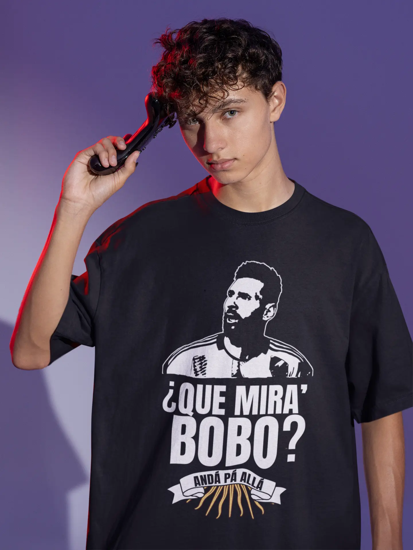 Que Mira Bobo Lionel Messi T-Shirt (Oversized)